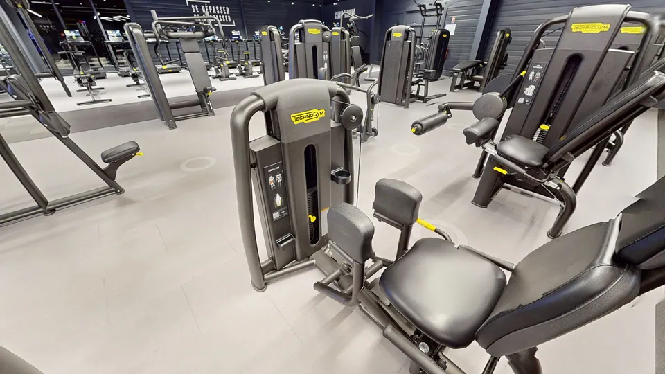 Abductor, machine disponible au Fitness Park Vandœuvre-lès-Nancy