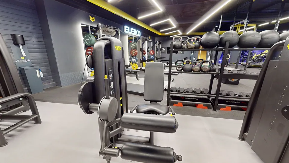 Leg Curl, machine disponible au Fitness Park Vandœuvre-lès-Nancy
